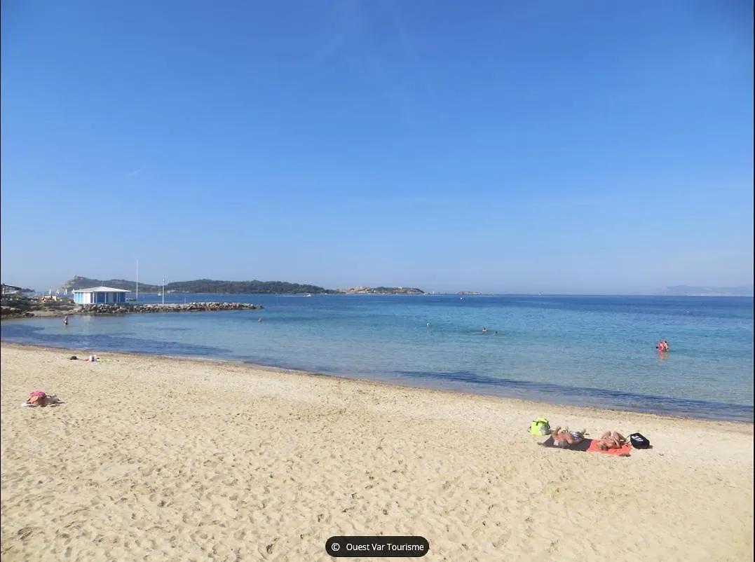 La Brise Du Brusc Apartment Six-Fours-les-Plages 0*,  France
