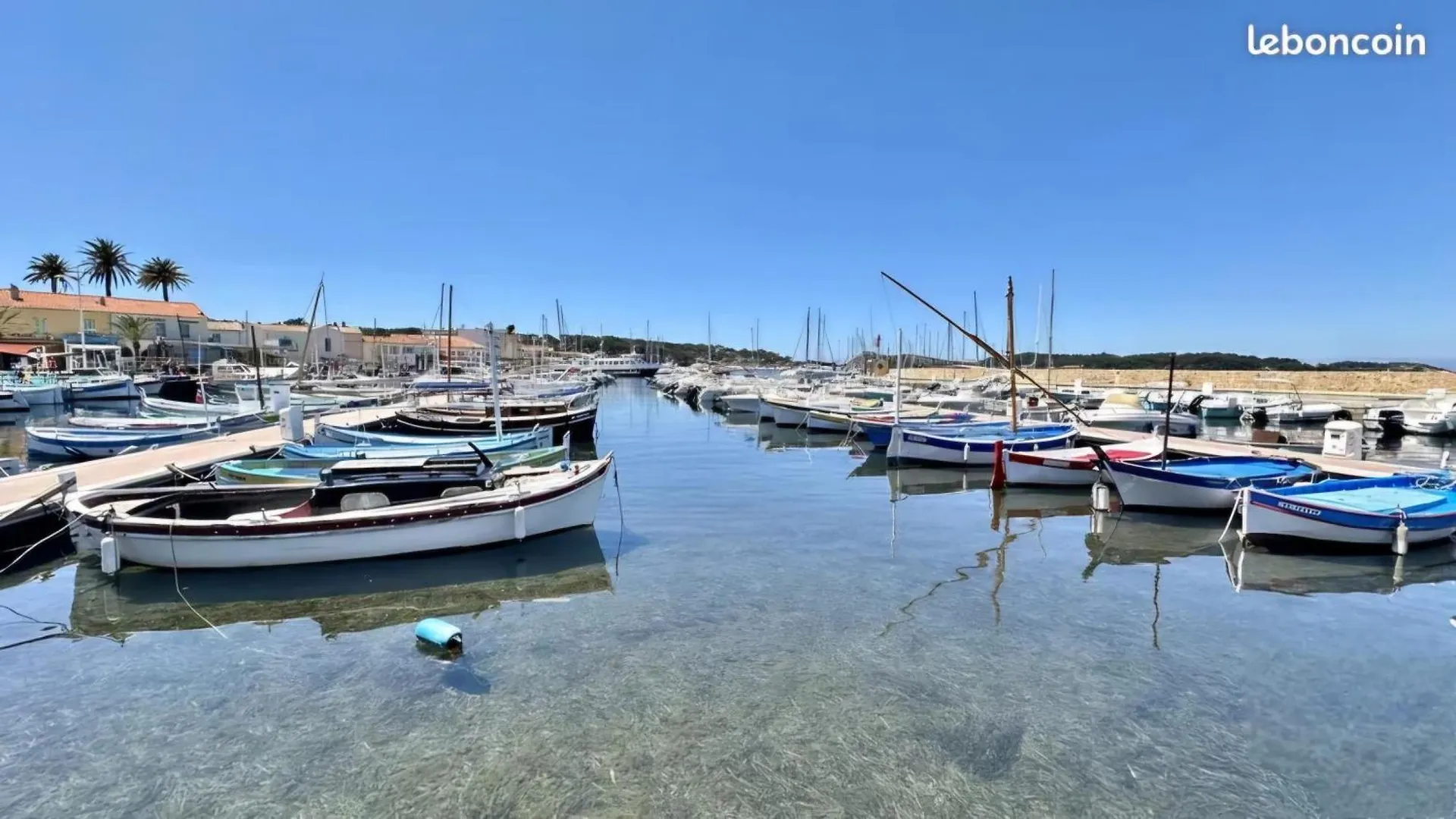 La Brise Du Brusc Apartment Six-Fours-les-Plages 0*,  France